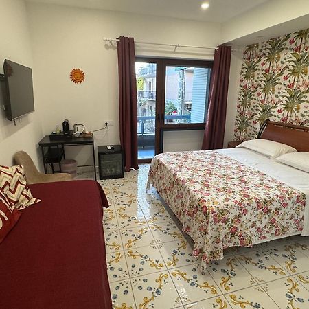 Bed and Breakfast Angela House Sorrento Center Exterior foto